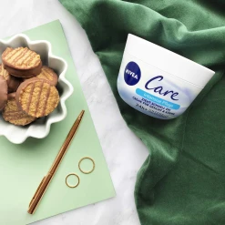 NIVEA Care Intensive Pflege Creme -Mandarina Duck Fragrances-Shop MAM 6386717 SHOP IMAGE 1.4