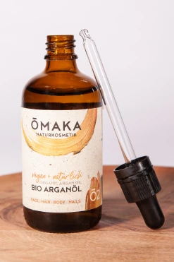 ŌMAKA BIO Arganöl -Mandarina Duck Fragrances-Shop MAM 6998430 SHOP IMAGE 1.4