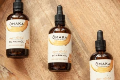 ŌMAKA BIO Arganöl -Mandarina Duck Fragrances-Shop MAM 6998431 SHOP IMAGE 1.4