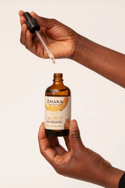 ŌMAKA BIO Arganöl -Mandarina Duck Fragrances-Shop MAM 6998432 SHOP IMAGE 1.4