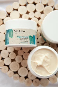 ŌMAKA 2in1 Conditioner Repair & Care BIO Aloe Vera & BIO Kokosöl -Mandarina Duck Fragrances-Shop MAM 6998484 SHOP IMAGE 1.4