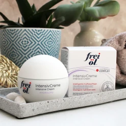 Frei öl Hydrolipid IntensivCreme 9 Frei öl Hydrolipid IntensivCreme -Mandarina Duck Fragrances-Shop MAM 7967599 SHOP IMAGE 1.4