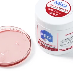 MIXA Urea Cica Repair Hauterneuernde Creme 24 MIXA Urea Cica Repair Hauterneuernde Creme -Mandarina Duck Fragrances-Shop MAM 8307352 SHOP IMAGE 1.4