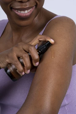 Mother Nature Moroccan Argan Oil Hair, Body & Nails 22 Mother Nature Moroccan Argan Oil Hair, Body & Nails -Mandarina Duck Fragrances-Shop MAM 8455444 SHOP IMAGE 1.4