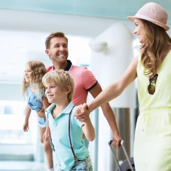 Sagrotan 2in1 Desinfektions-Tücher Reisegröße -Mandarina Duck Fragrances-Shop MAM 8553361 SHOP IMAGE 1.4