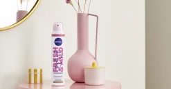 NIVEA Fresh & Mild Trockenshampoo Mittlere Haartöne -Mandarina Duck Fragrances-Shop MAM 8587851 SHOP IMAGE 1.4